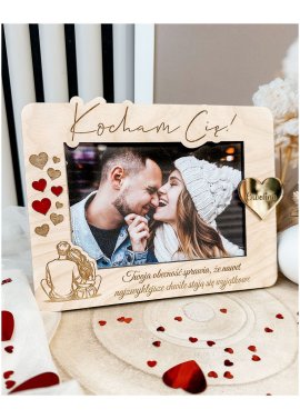 Drewniana ramka na zdjęcie „Kocham Cię” – personalizowana