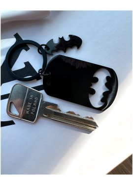 Brelok do kluczy z grawerem BATMAN CZARNY