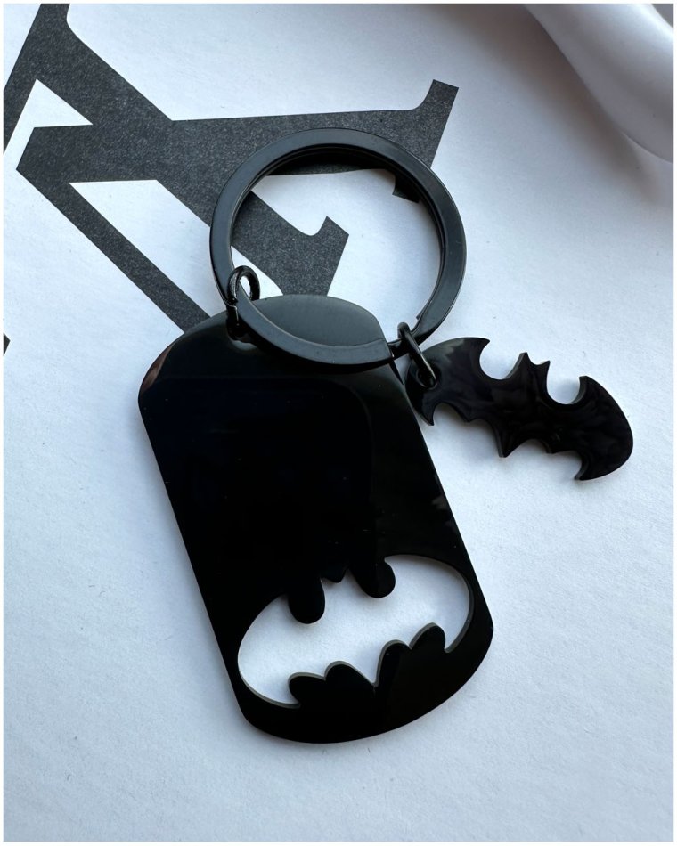 Brelok do kluczy z grawerem BATMAN CZARNY