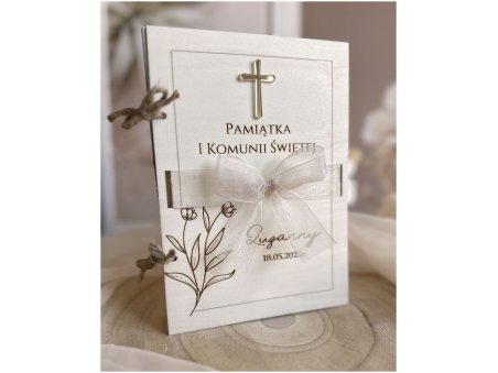 Pamiątka komunijna - drewniana kartka