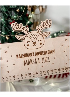 Drewniany kalendarz adwentowy z reniferkiem –...